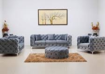 Make your home luxurious with a Chesterfield Sofa Set.